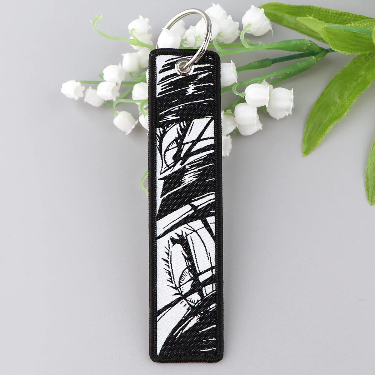 Keychain – Spooky Charm, Anime Style - Eden of Clothes